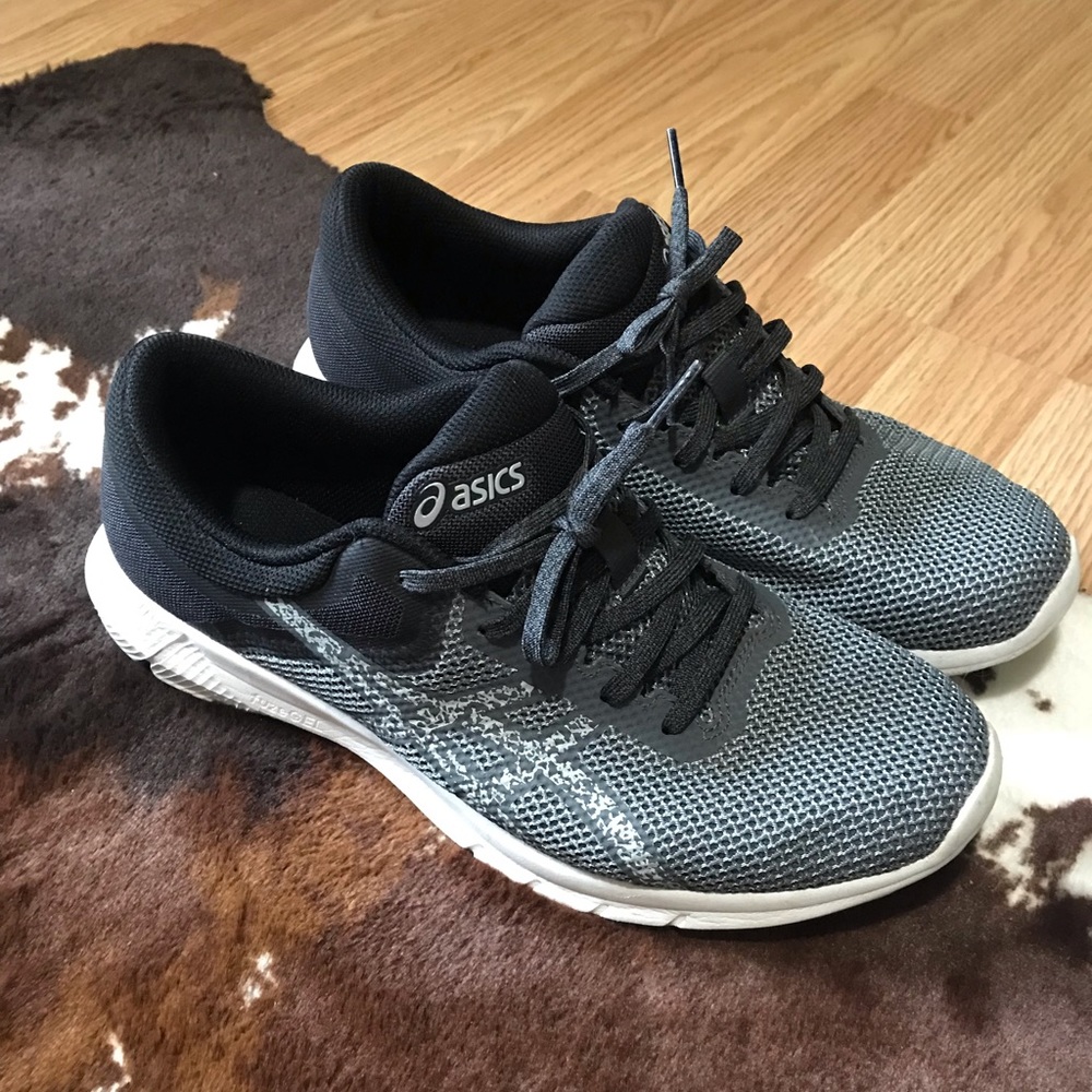 Men’s ASICS